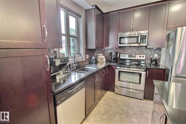 Kitchen - #206 2584 Anderson Wy Sw, Edmonton, AB T6W0R2 Photo 3