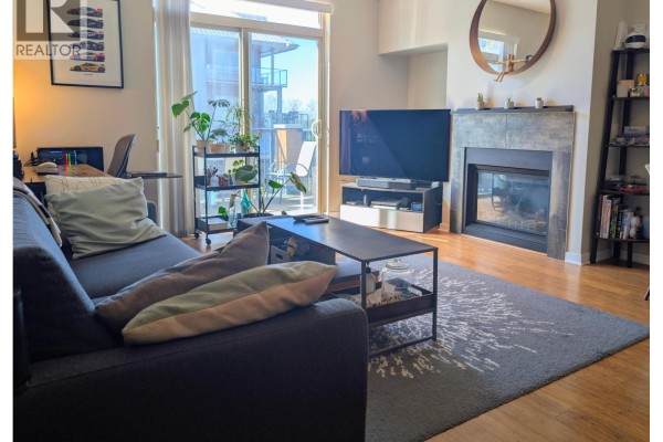 206 6077 London Road, Richmond, BC V7E0A7 Photo 3