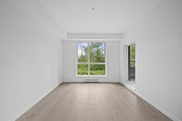 206 6585 195a Street, Surrey, BC V4N6Y9 Photo 4