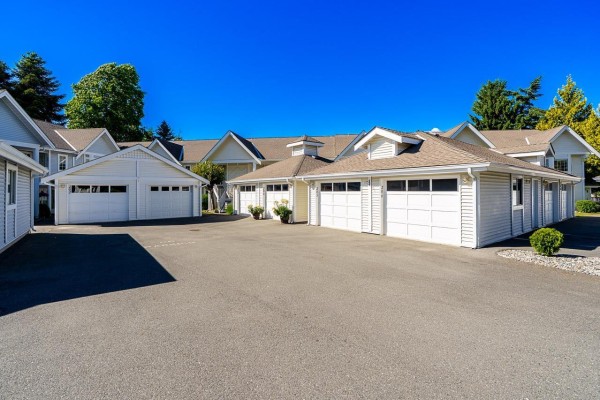 206 9109 154 Street, Surrey, BC V3R9G8 Photo 4