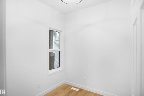 Primary Bedroom - 206 Elliot Wd, Fort Saskatchewan, AB T8L0Z6 Photo 4