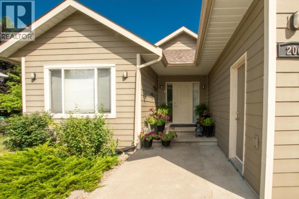 206 Murtle Road, Clearwater, BC, photo 2