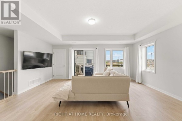 206 Parnian Private, Ottawa, ON K2J6H3 Photo 5