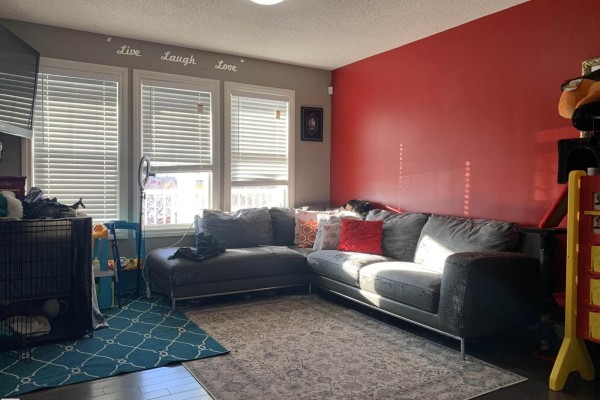 Dining room - 206 Robinson Dr, Leduc, AB T9E0T5 Photo 2
