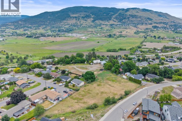 206 Sarsons Road, Vernon, BC V1B2M4 Photo 4