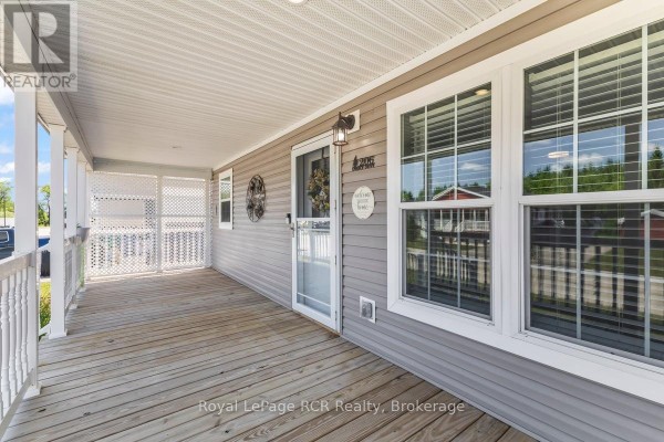206 Spruce Drive, West Grey, ON N4N3B8 Photo 3