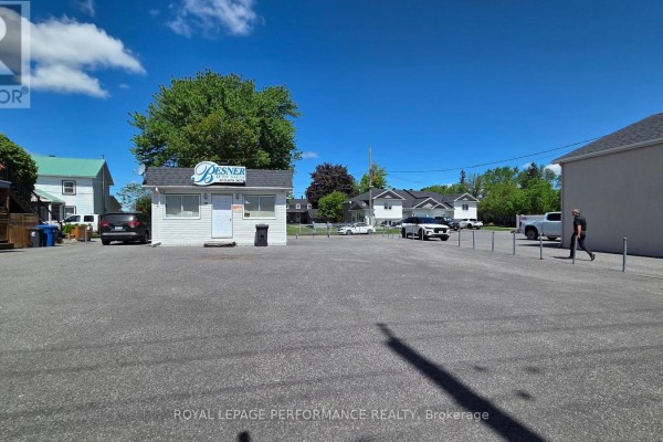 206 St Philippe Street, Alfred And Plantagenet, ON K0B1A0 Photo 3