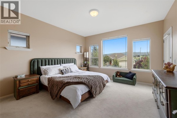 2060 Spyglass Way, West Kelowna, BC, photo 3
