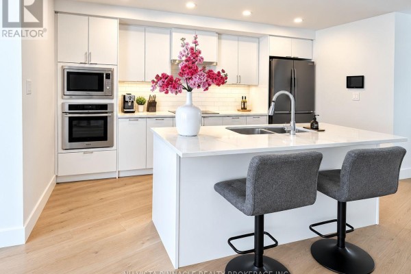 Kitchen - 2062 Lumen Drive, London South, ON N6K0L3 Photo 2