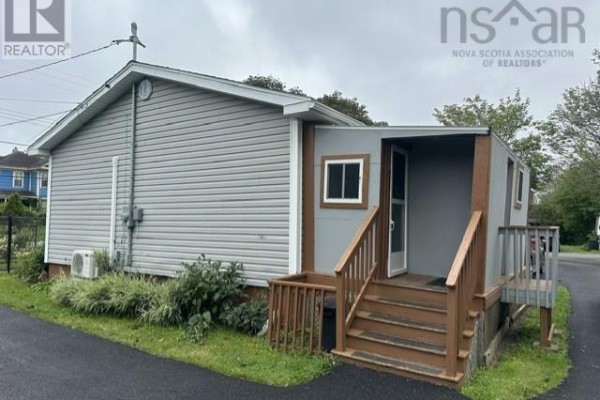 Laundry room - 2064 South Main Street, Westville, NS B0K2A0 Photo 2