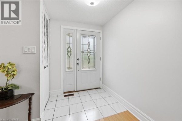 Storage - 2066 Brant Street Unit# 2, Burlington, ON L7P3A6 Photo 3