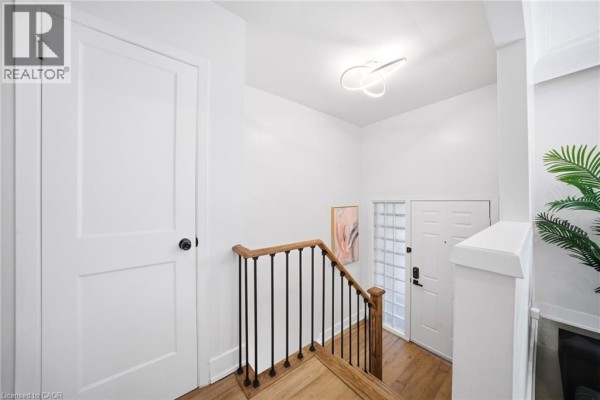Recreation room - 2066 Rebecca Street, Oakville, ON L6L2A2 Photo 5