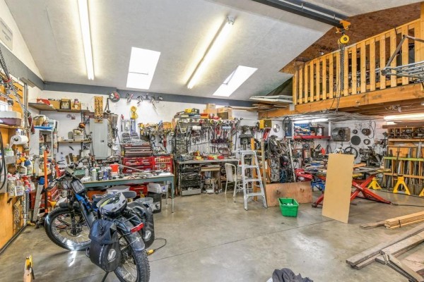 20663 39 Avenue, Langley, BC V3A2V7 Photo 5