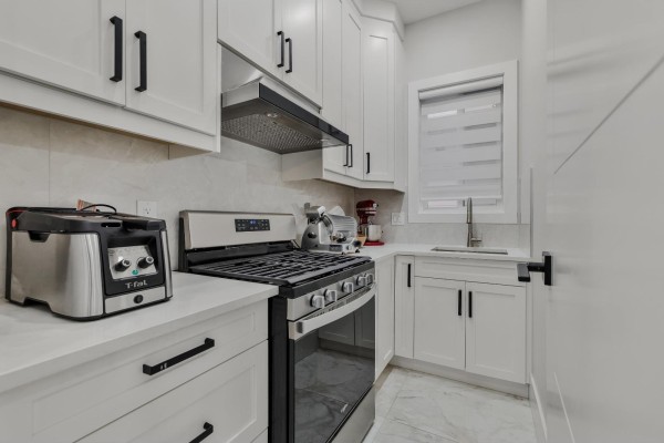 20671 76b Avenue, Langley, BC V2Y1W7 Photo 5