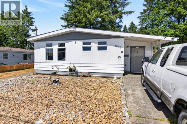 Storage - 2068 4th St E, Courtenay, BC V9N6V8 Photo 3