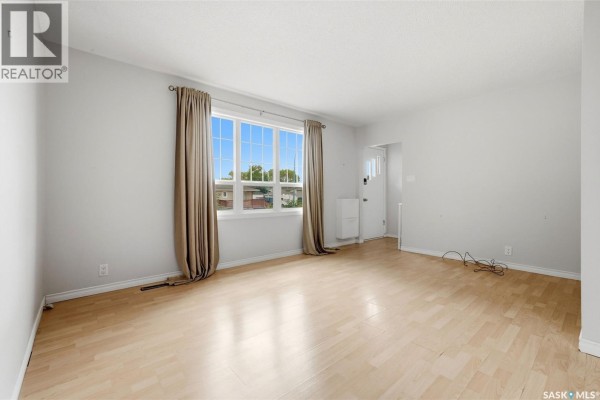 Primary Bedroom - 2068 Mcara Street, Regina, SK S4N2V6 Photo 5