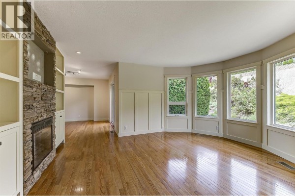 2069 Horizon Drive, West Kelowna, BC, photo 2