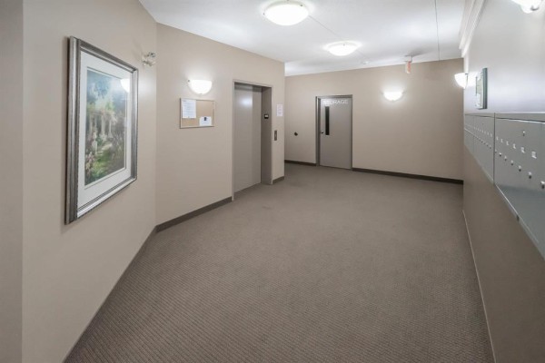 Primary Bedroom - 206w 1780 Grant Avenue, Winnipeg, MB R3N2B9 Photo 4