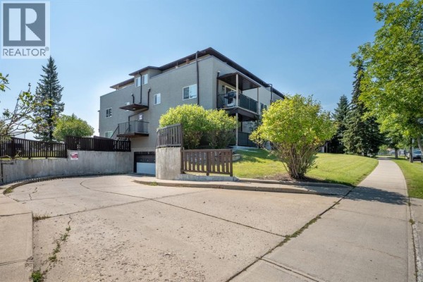 207, 280 Banister Drive, Okotoks, AB, photo 2