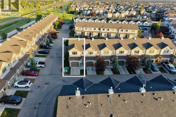 207, 620 Luxstone Landing Sw, Airdrie, AB, photo 3