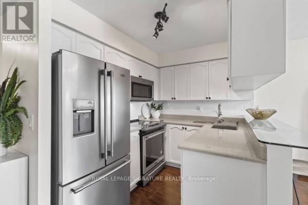 Den - 207 - 1150 Parkwest Place, Mississauga, ON L5E3K4 Photo 5