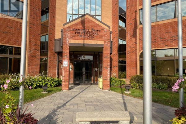 207 - 2 Campbell Drive, Uxbridge, ON L9P1H6 Photo 4