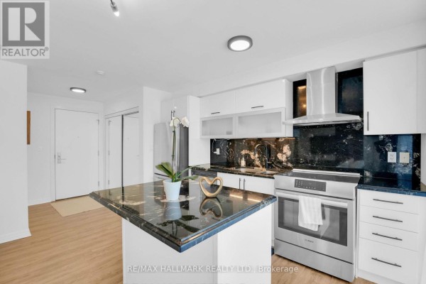 Dining room - 207 - 2015 Sheppard Avenue E, Toronto, ON M2J0B3 Photo 2