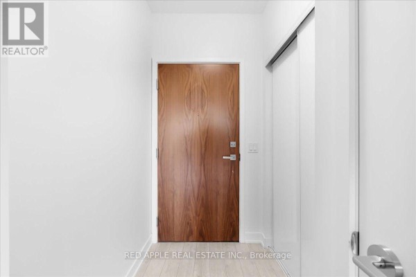 207 - 30 Baseball Place, Toronto, ON M4M0E8 Photo 5
