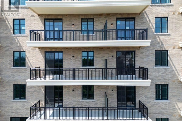 207 - 38 Earlington Avenue, Toronto, ON M8X0B6 Photo 3