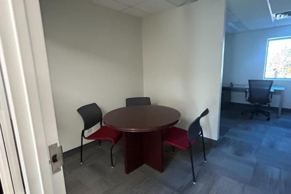 #207 - 5 Corvus Court, Ottawa, ON, photo 3