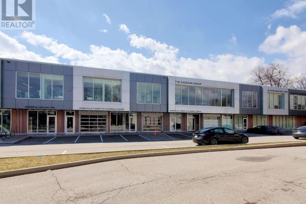 207 - 52 Scarsdale Road, Toronto, ON, photo 2