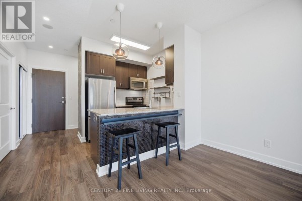 Den - 207 - 6 Eva Road, Toronto, ON M9C0B1 Photo 5