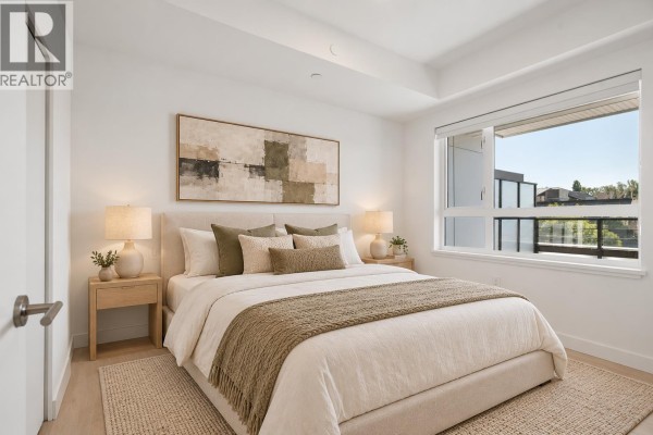 207 1080 Marine Drive, North Vancouver, BC V7P3C4 Photo 5