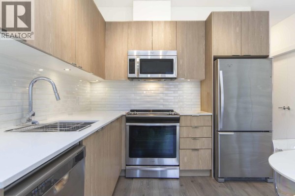 207 1150 Bailey Street, Squamish, BC V8B0R4 Photo 5