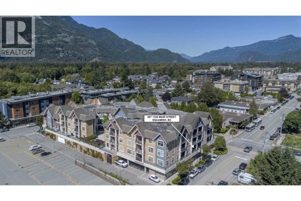 207 1336 Main Street, Squamish, BC V8B0R2 Photo 2