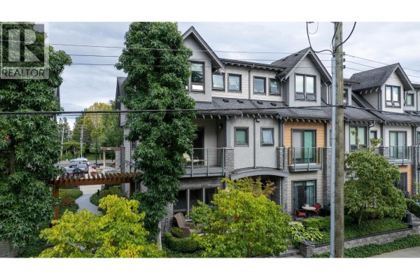 207 1738 55a Street, Delta, BC V4M0A9 Photo 2