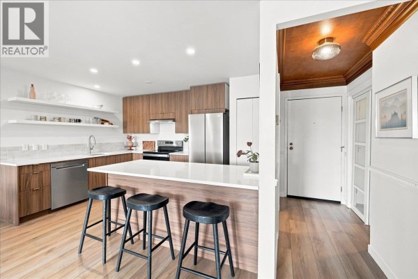 207 236 W 2nd Street, North Vancouver, BC V7M1C6 Photo 5