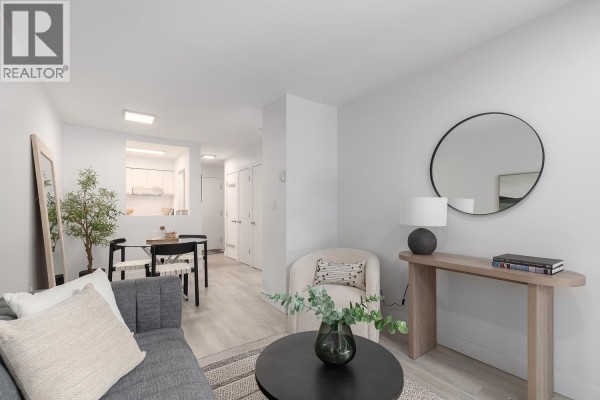 207 2410 Cornwall Avenue, Vancouver, BC V6K1B8 Photo 4