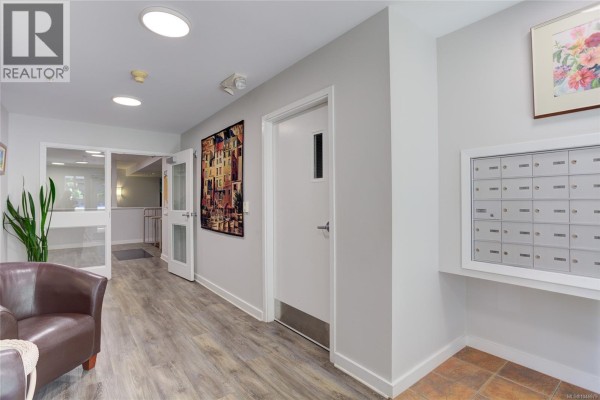 Great room - 207 2777 Barry Rd, Mill Bay, BC V8H1K9 Photo 5