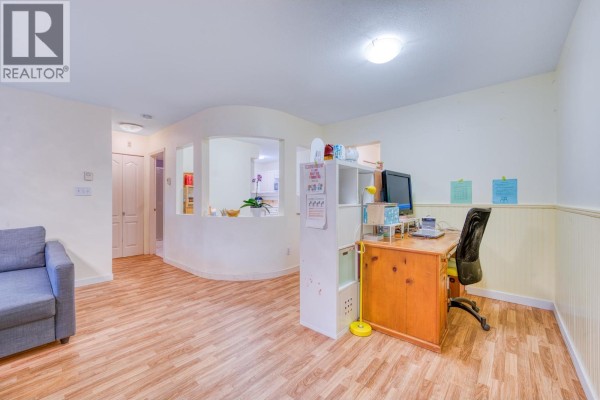 207 3738 Norfolk Street, Burnaby, BC V5G4V4 Photo 2