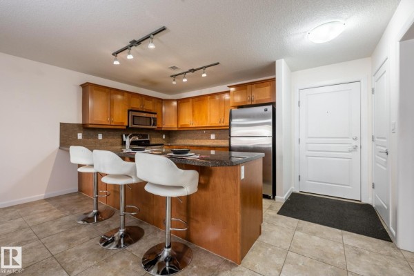 Den - #207 400 Palisades Wy, Sherwood Park, AB T8H0H4 Photo 4
