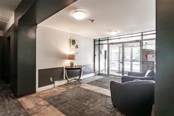 207 565 Corydon Avenue, Winnipeg, MB R3L0P4 Photo 4