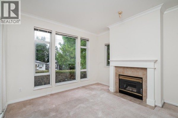 207 678 W Queens Road, North Vancouver, BC V7N2L3 Photo 5