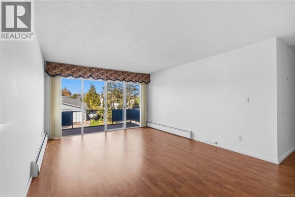 Dining room - 207 9560 Fifth St, Sidney, BC V8L2W5 Photo 5