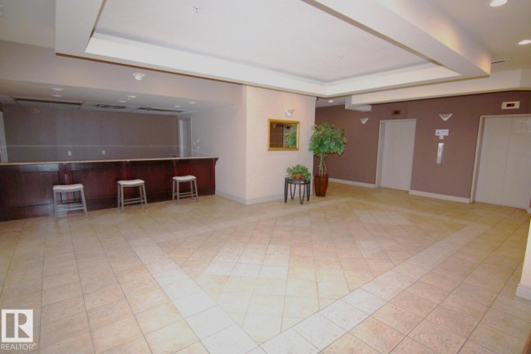 Dining room - #207 9919 105 St Nw, Edmonton, AB T5K1B1 Photo 2
