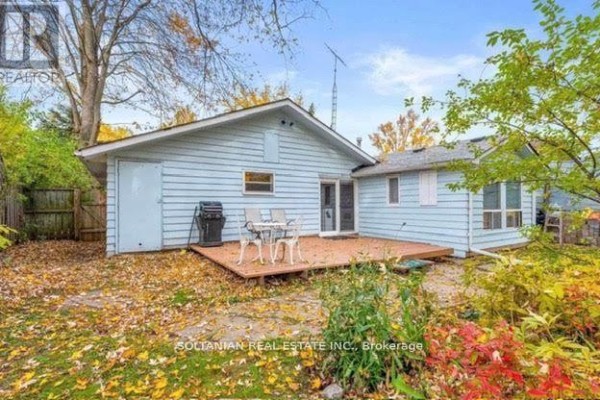 207 Bayview Avenue, Georgina, ON, photo 2