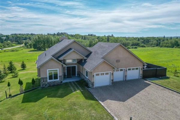 207 Burnett Road N, Onanole, MB R0J1N0 Photo 3