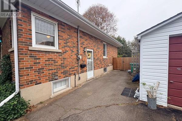Bedroom 2 - 207 Cameron Street, Goderich), ON N7A3K9 Photo 3