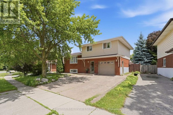 207 Christopher Drive, Cambridge, ON, photo 2