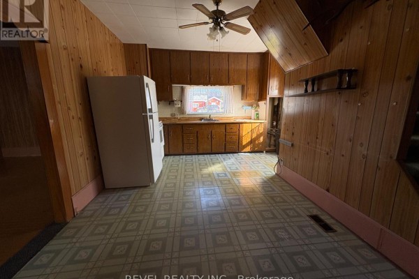 Primary Bedroom - 207 Co-op Lane, Cochrane, ON P0L1C0 Photo 4